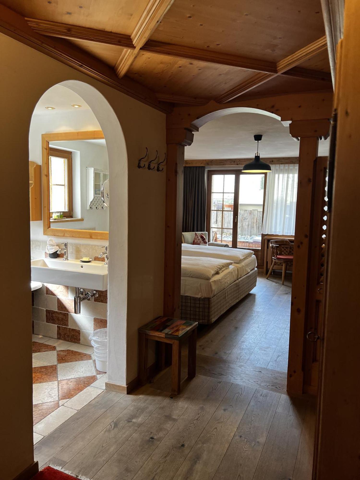 Hotel Berghof Zermatt Zewnętrze zdjęcie